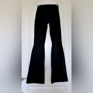 SET Active Black Sportbody Full Length Yoga Pants Mini Flare Leggings Brand New